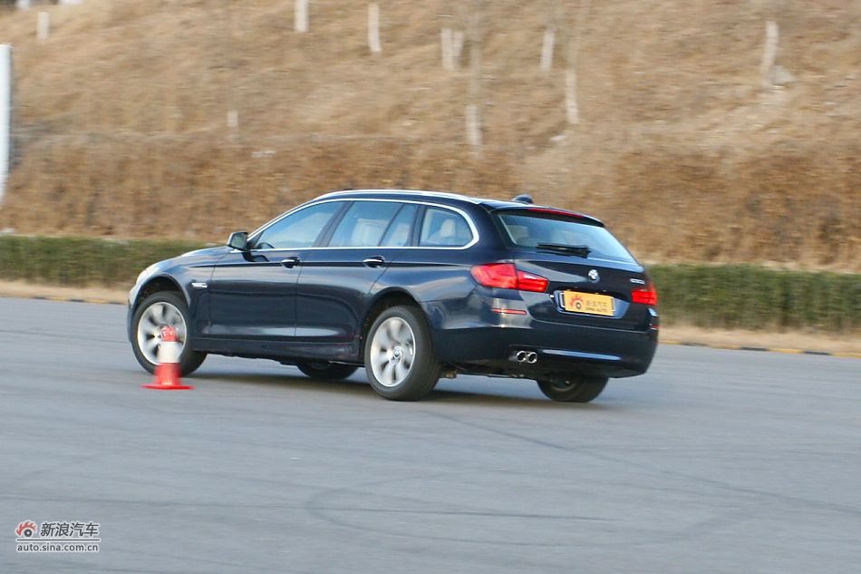 2012款宝马5系旅行版