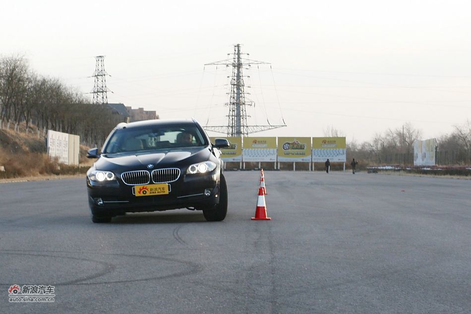 2012款宝马5系旅行版