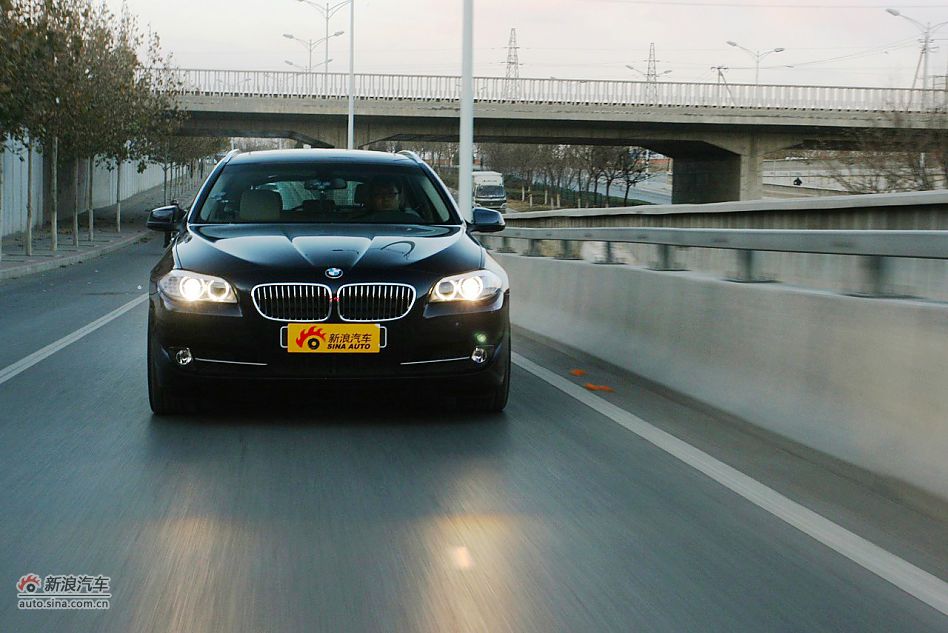 2012款宝马5系旅行版