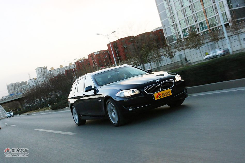 2012款宝马5系旅行版