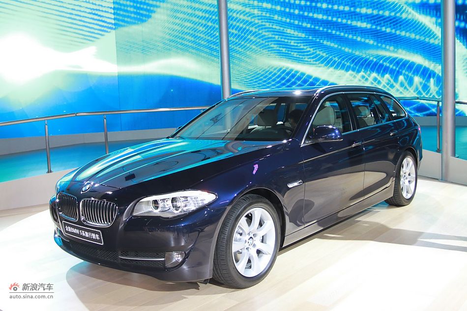 宝马5系旅行版