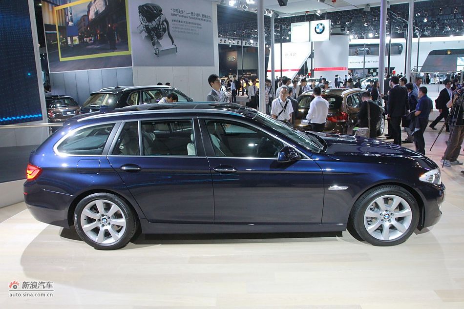 宝马5系旅行版