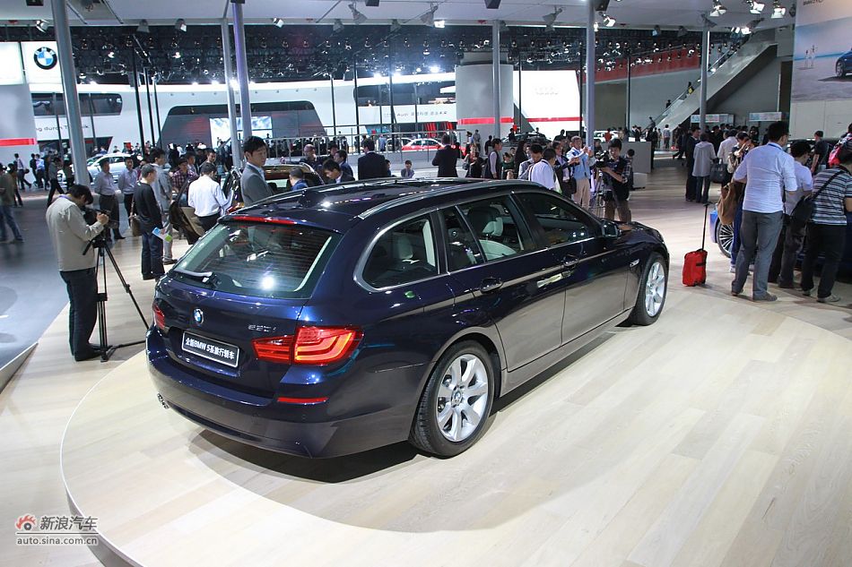 宝马5系旅行版