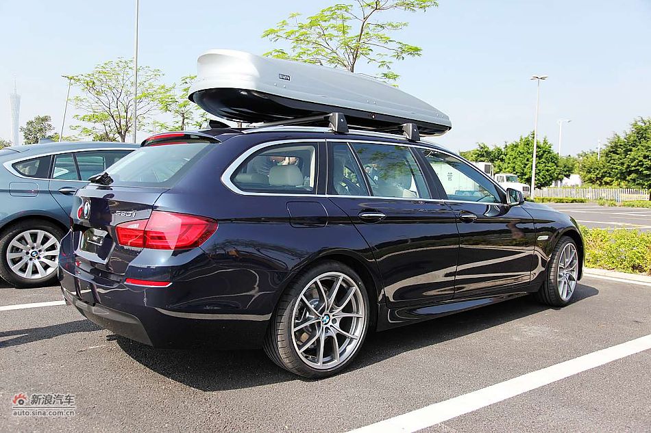宝马5系旅行版