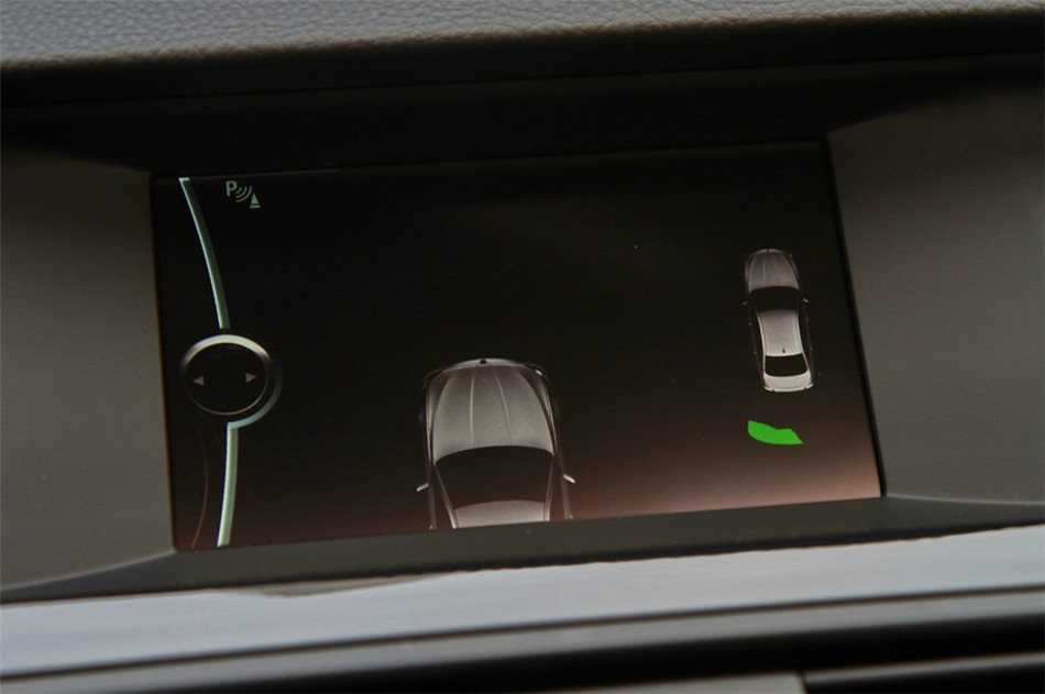 2013款 520i 2.0T AT 典雅型 内饰