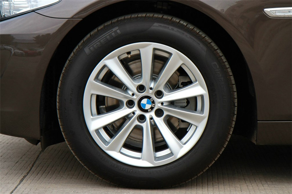 2013款 520i 2.0T AT 典雅型 其他