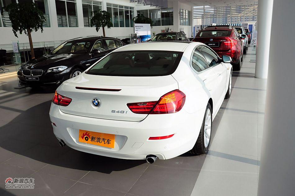 2012款宝马6系双门轿跑车实拍