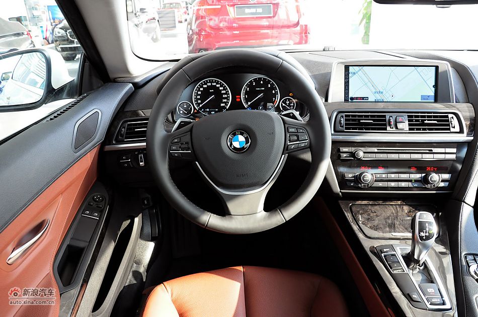 2012款宝马6系双门轿跑车实拍