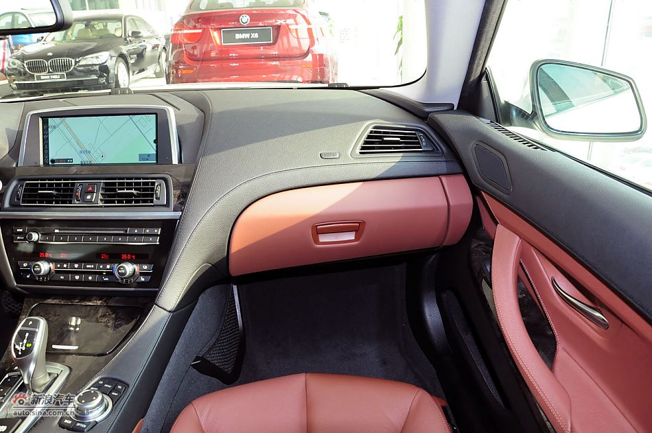 2012款宝马6系双门轿跑车实拍