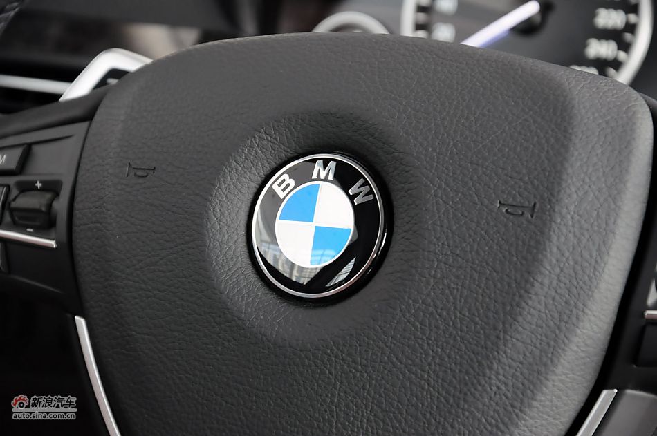 2012款宝马6系双门轿跑车实拍