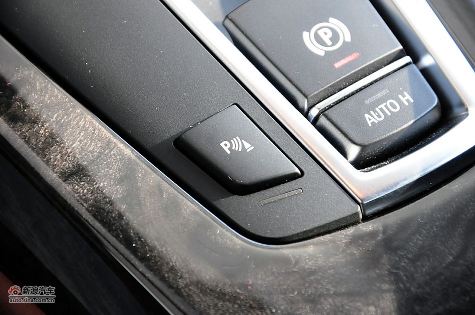 2012款宝马6系双门轿跑车实拍