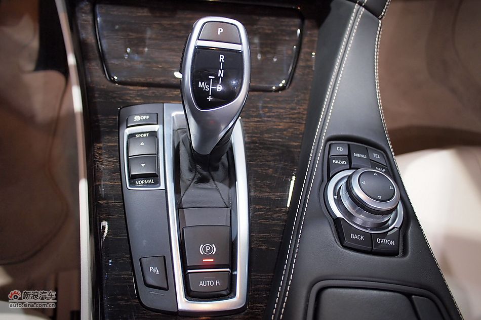 2012款宝马6系双门coupe 640i