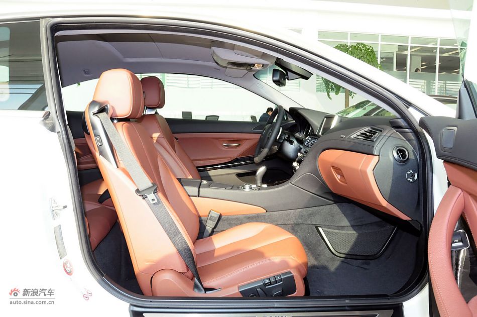 2012款宝马6系双门轿跑车实拍