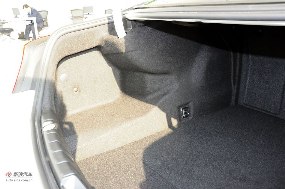 2012款宝马6系双门轿跑车实拍