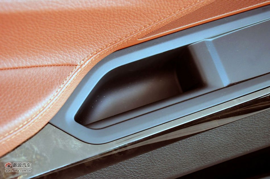 2012款宝马6系双门轿跑车实拍