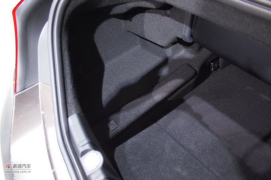 2012款宝马6系双门coupe 640i