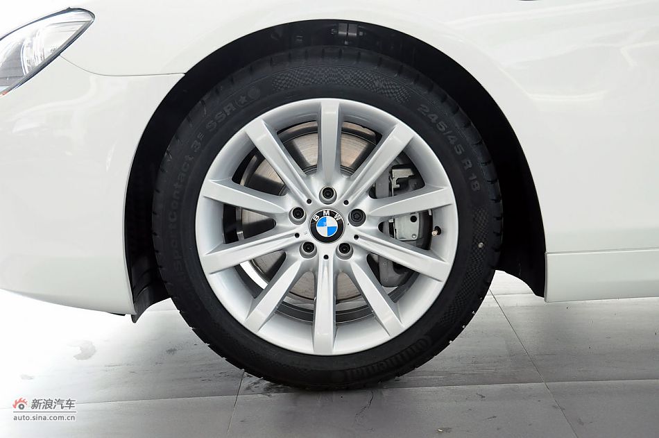 2012款宝马6系双门轿跑车实拍