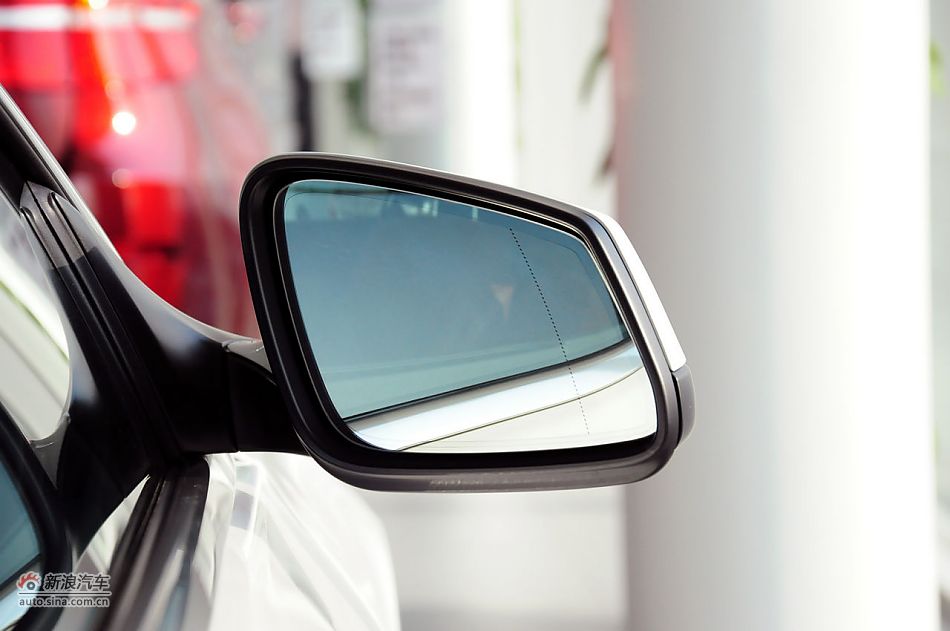 2012款宝马6系双门轿跑车实拍