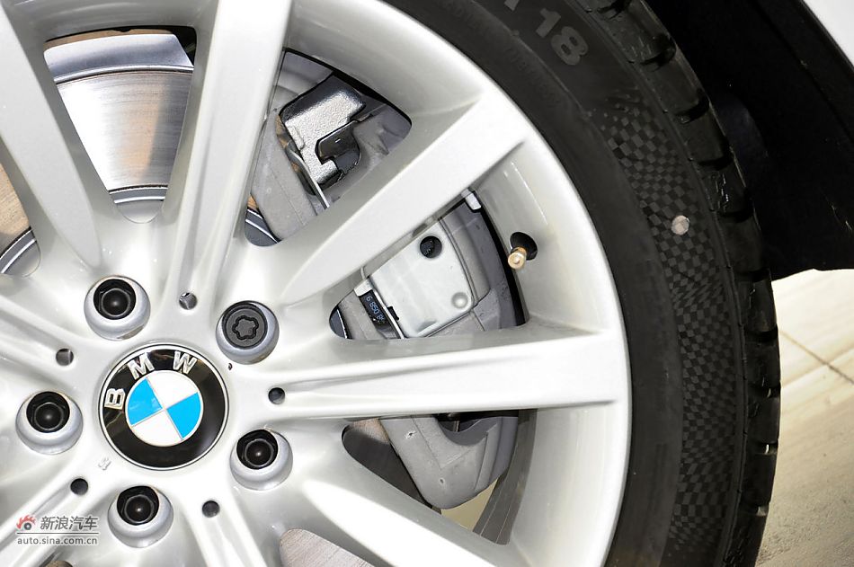 2012款宝马6系双门轿跑车实拍