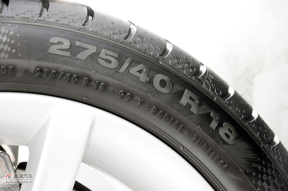 2012款宝马6系双门轿跑车实拍