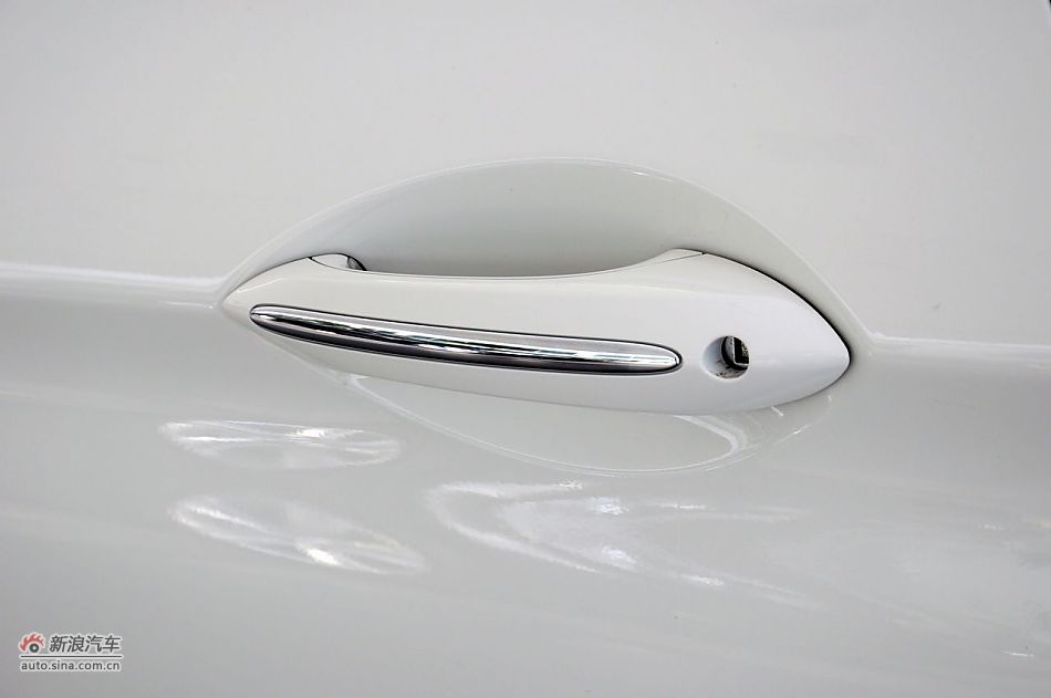 2012款宝马6系双门轿跑车实拍