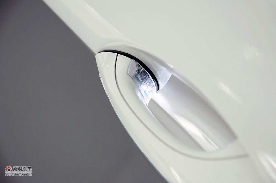 2012款宝马6系双门轿跑车实拍