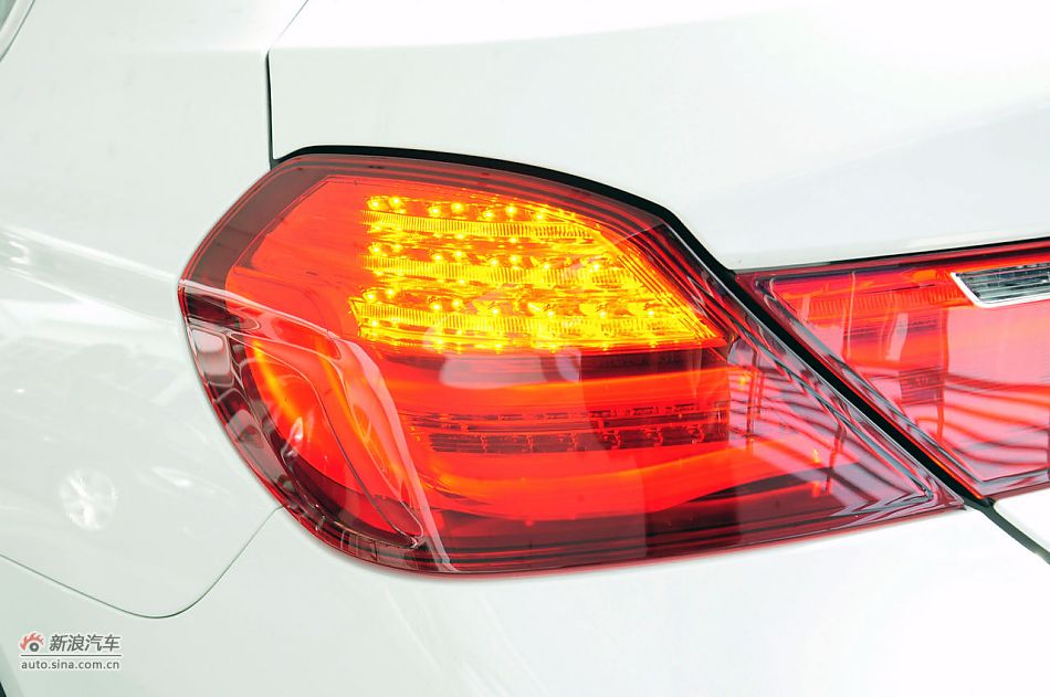 2012款宝马6系双门轿跑车实拍