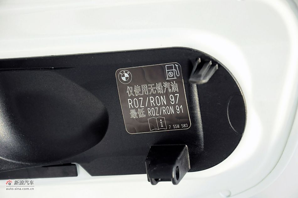 2012款宝马6系双门轿跑车实拍