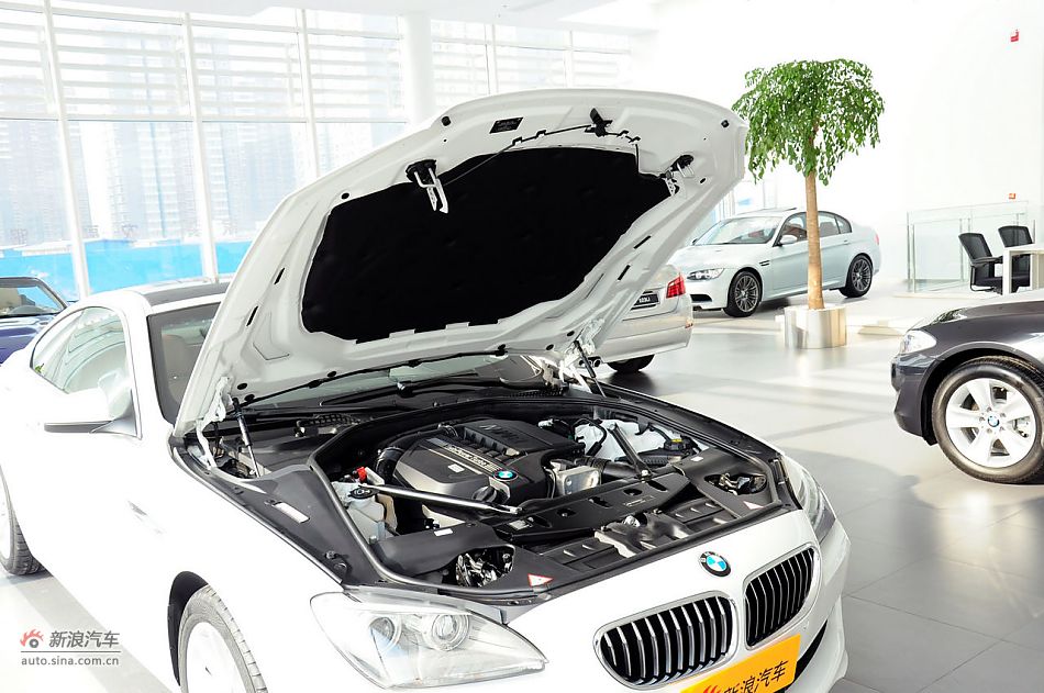 2012款宝马6系双门轿跑车实拍