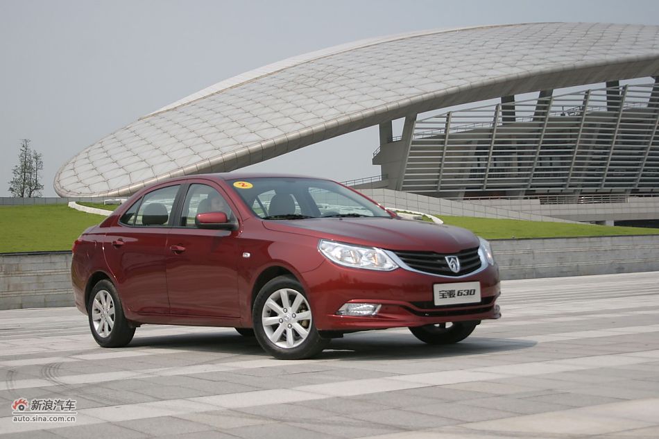 宝骏630 1.5L手动精英型外观