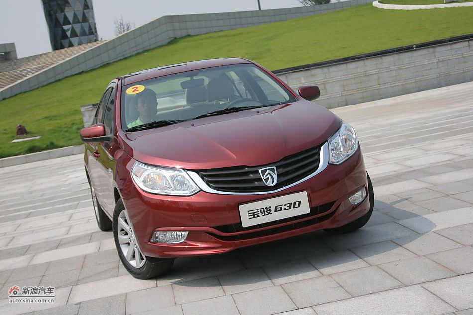 宝骏630 1.5L手动精英型外观
