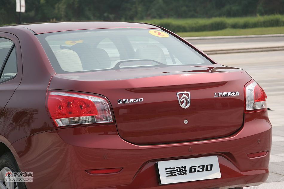 宝骏630 1.5L手动精英型外观