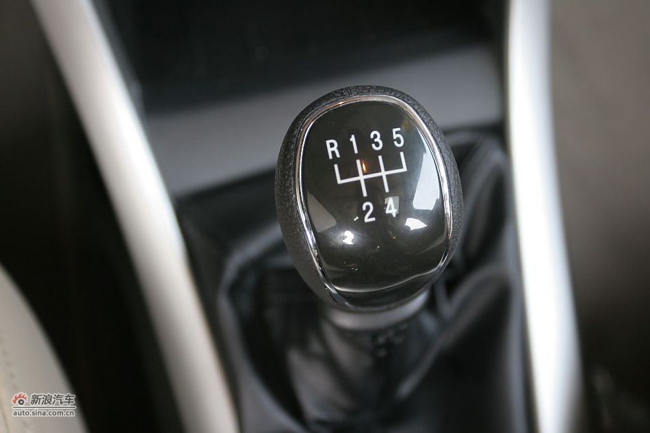 宝骏630 1.5L手动精英型内饰