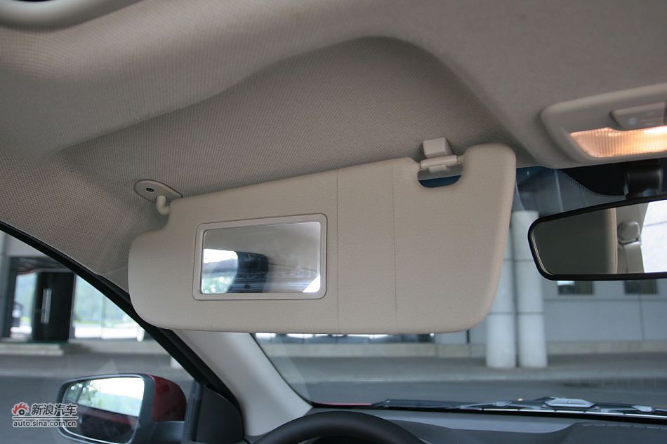 宝骏630 1.5L手动精英型内饰