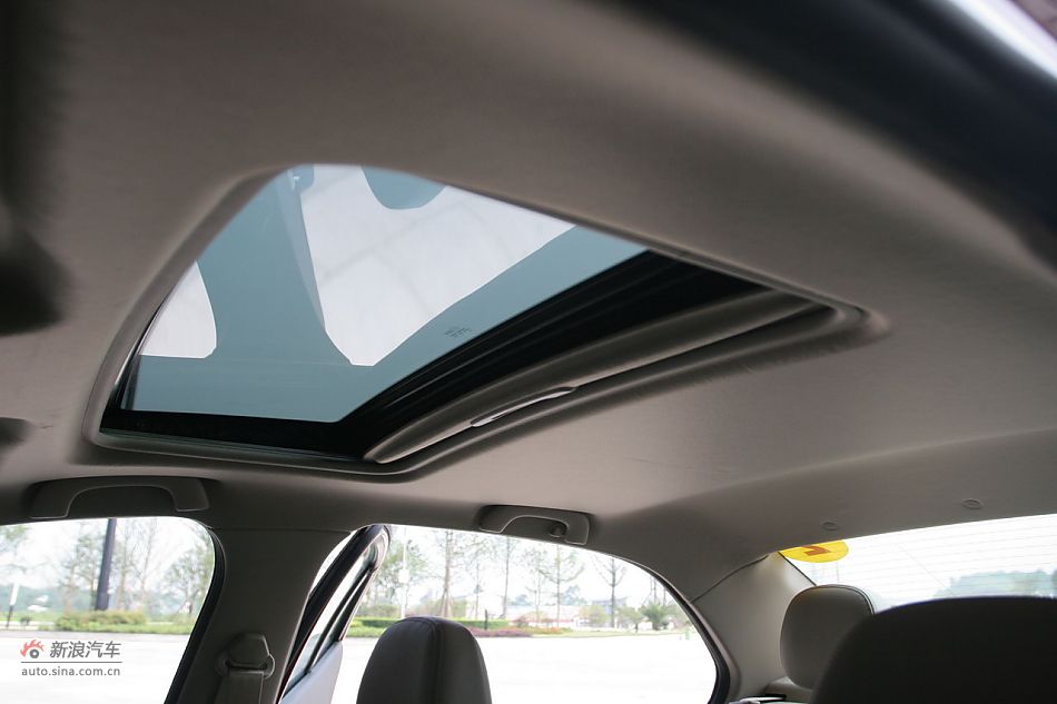 宝骏630 1.5L手动精英型内饰