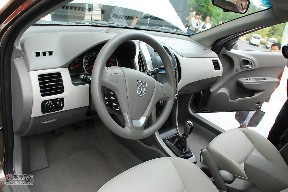 宝骏630内饰
