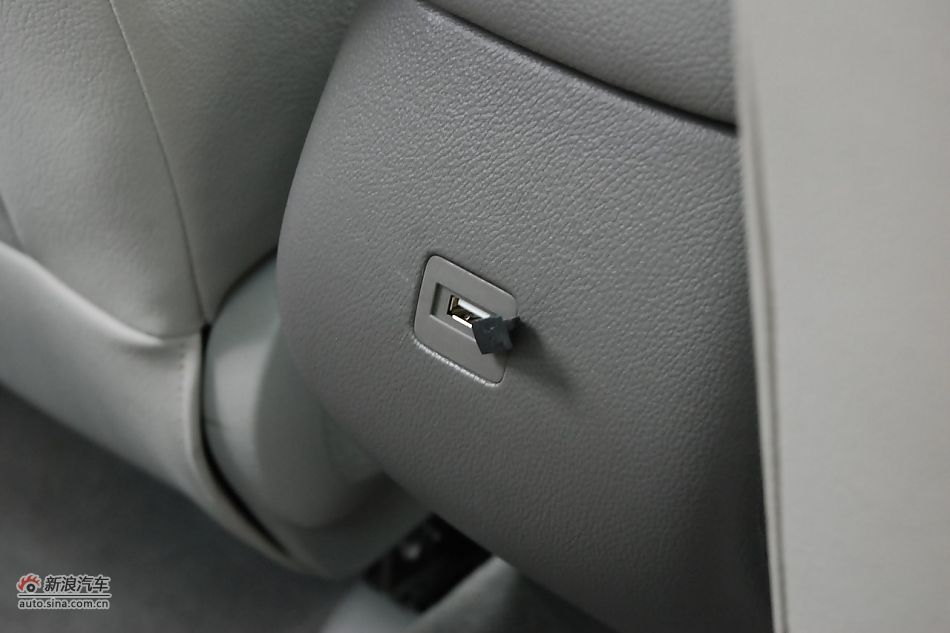 宝骏630内饰