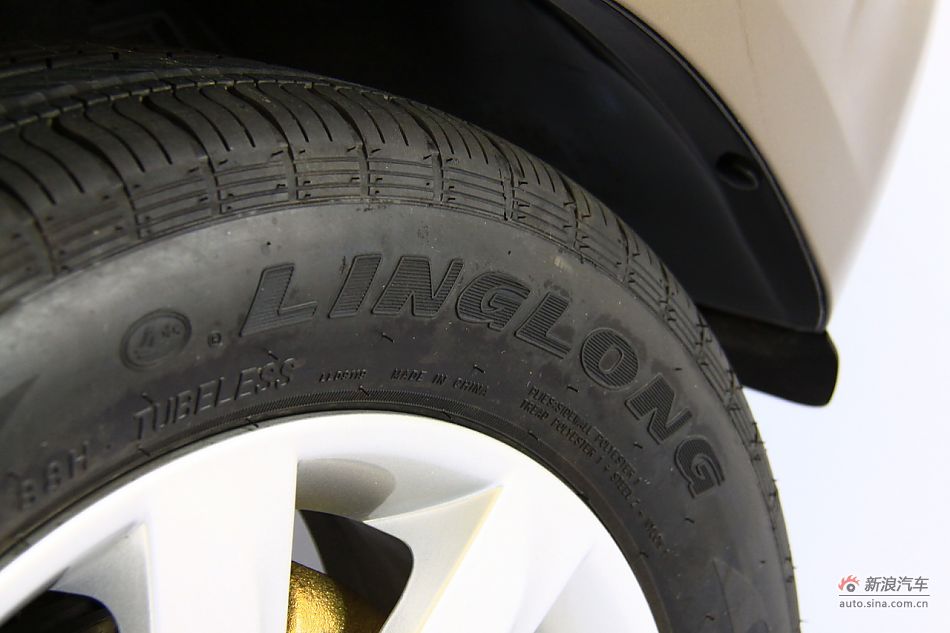 上汽通用五菱宝骏630