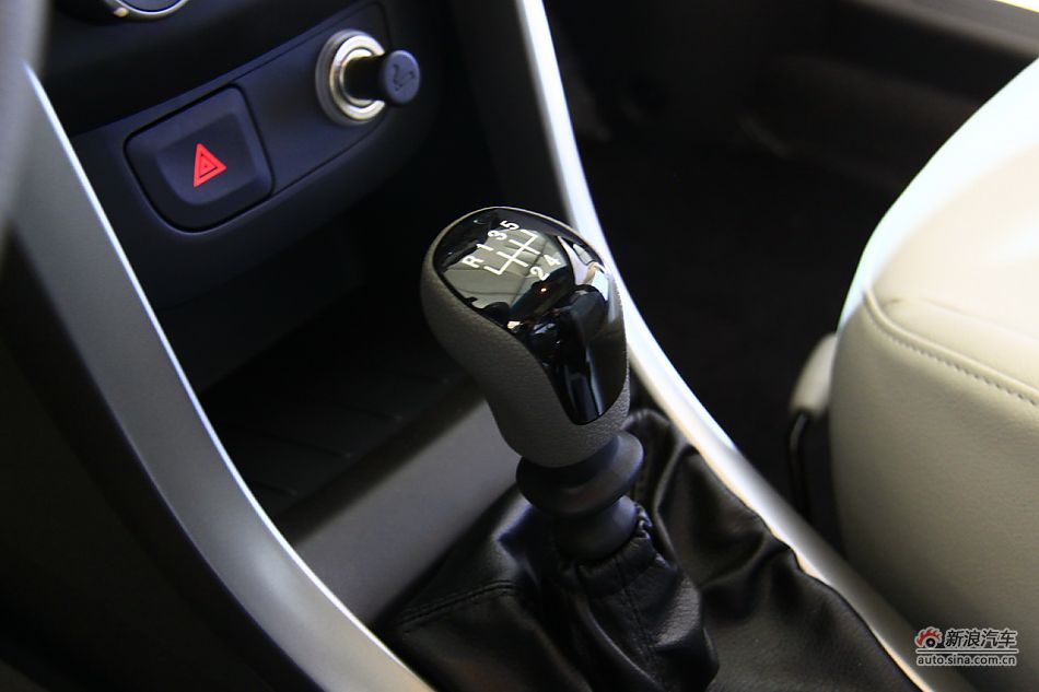 上汽通用五菱宝骏630