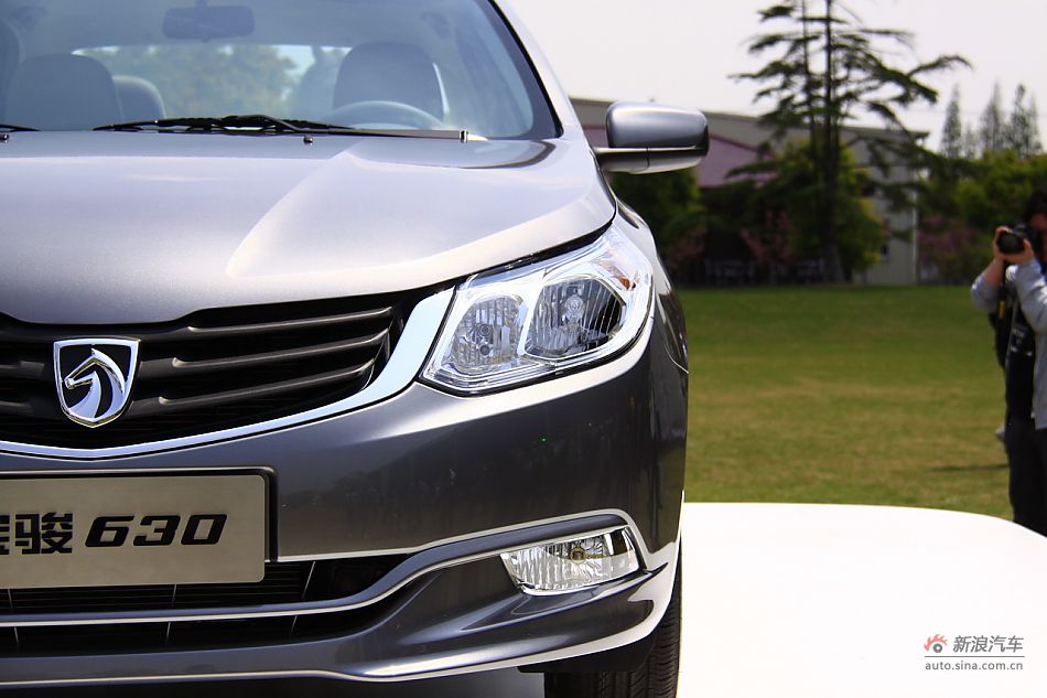 上汽通用五菱宝骏630