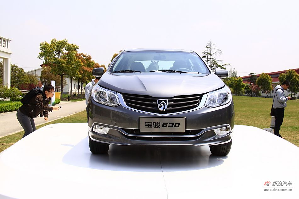 上汽通用五菱宝骏630