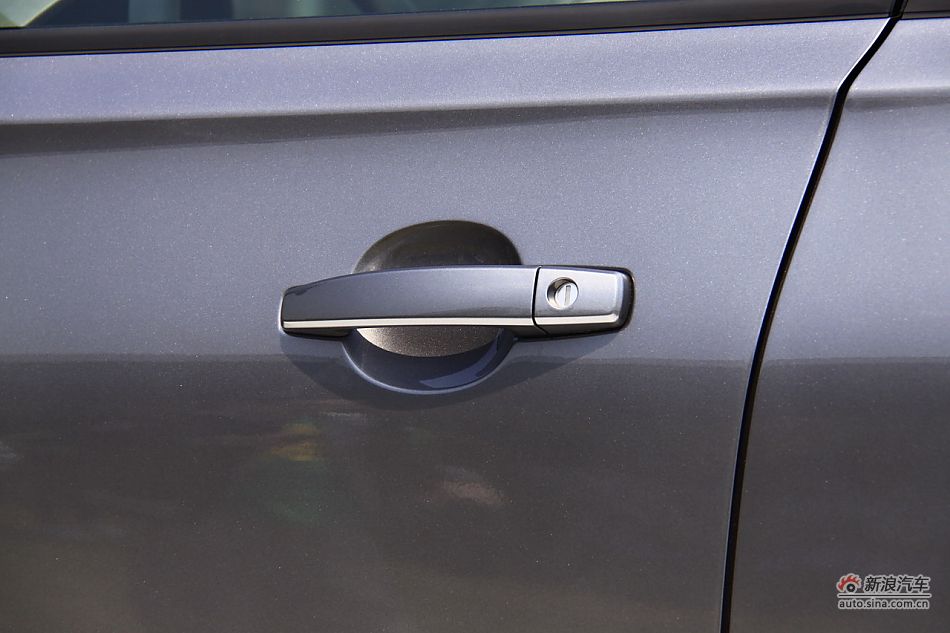 上汽通用五菱宝骏630