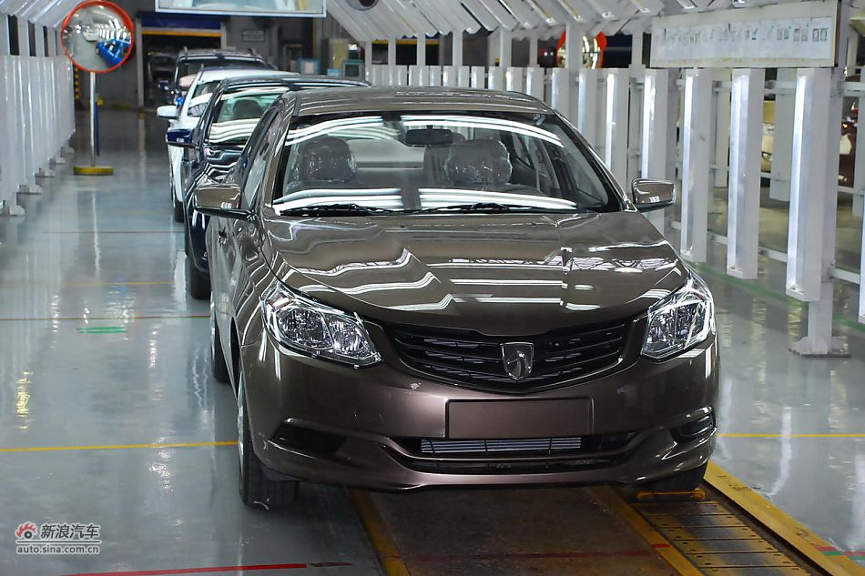 宝骏630下线现场图：新车下线