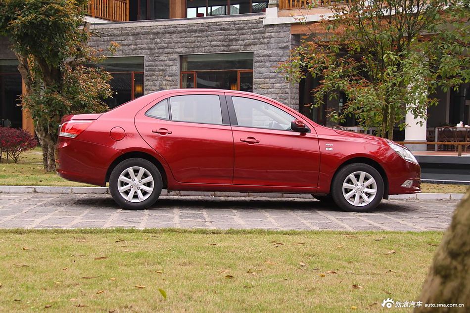 2012款宝骏630自动档