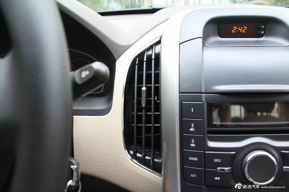 2012款宝骏630自动档