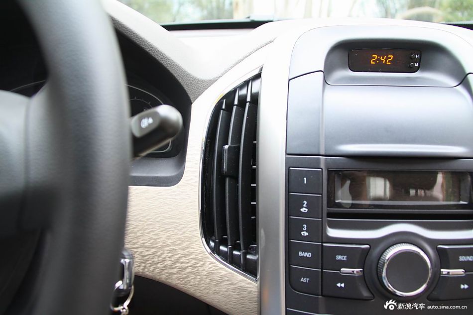 2012款宝骏630自动档