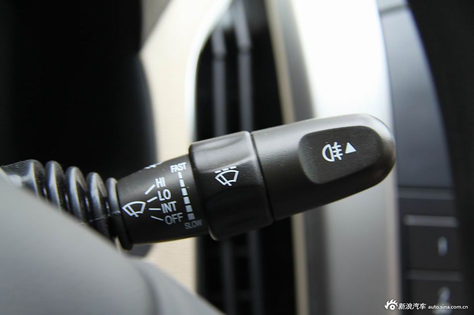 2012款宝骏630自动档