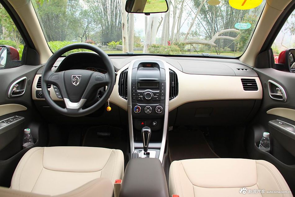 2012款宝骏630自动档