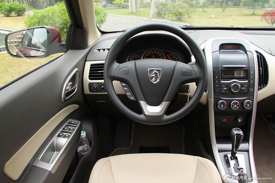 2012款宝骏630自动档