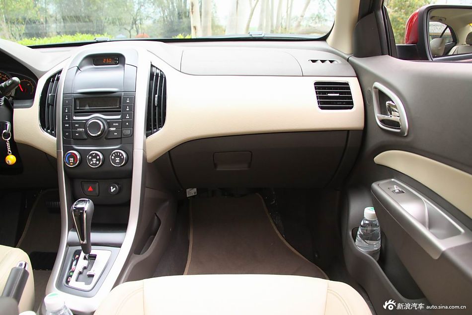 2012款宝骏630自动档